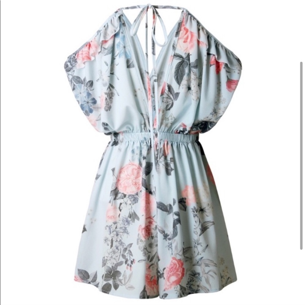 Beautiful like new romper lg worn 1x - Picture 2 of 3